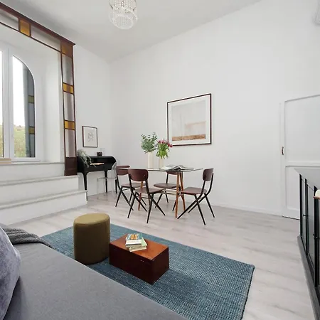 Cavour 2 Bedrooms דירה רומא