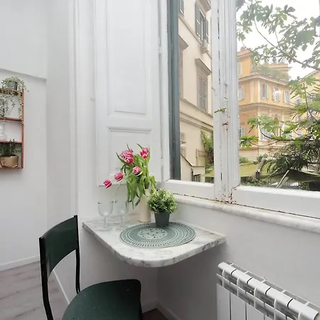 Cavour 2 Bedrooms דירה