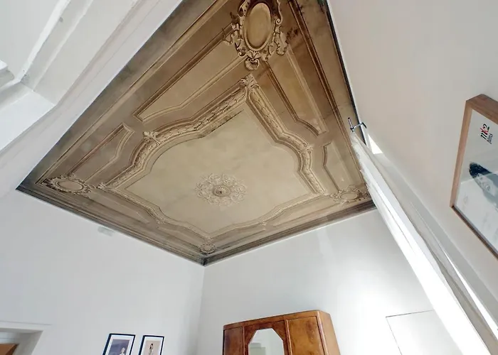 아파트 Cavour 2 Bedrooms *