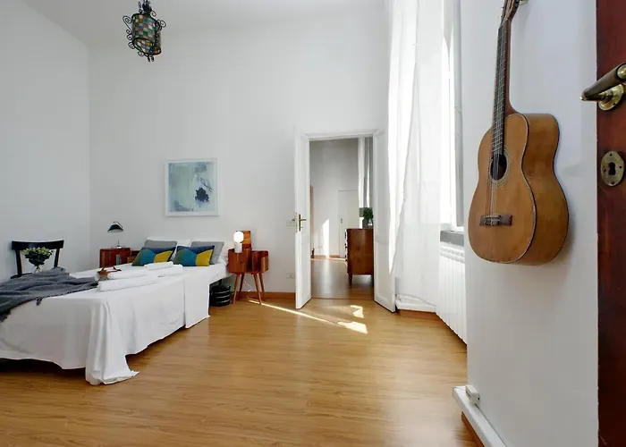 Cavour 2 Bedrooms 아파트 로마