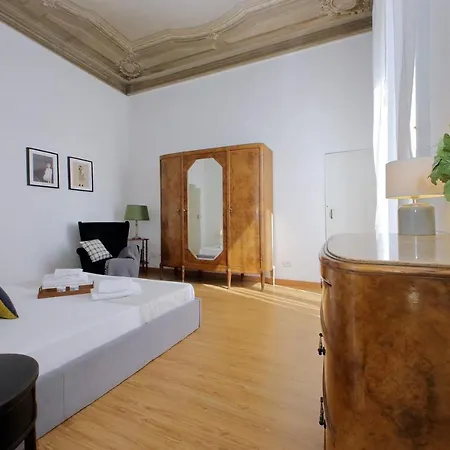 Apartment Cavour 2 Bedrooms Rome